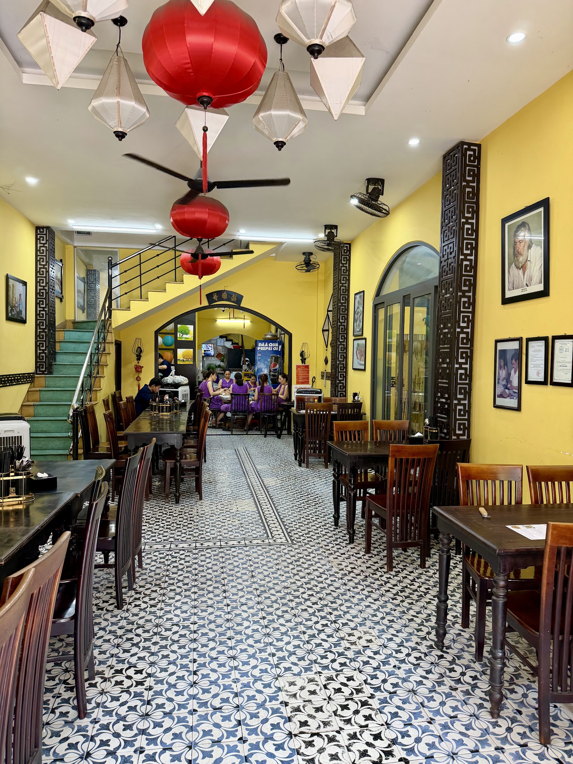 Hoi An al alba: el Mercado Cho y el cuenco de cao lầu que los turistas nunca encuentran