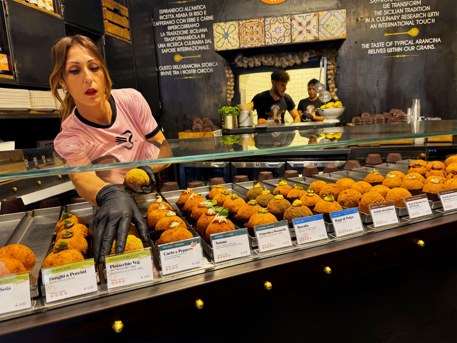 Mercato Ballarò, Palermo — 7 de la mañana: el desayuno callejero que los turistas nunca encuentran