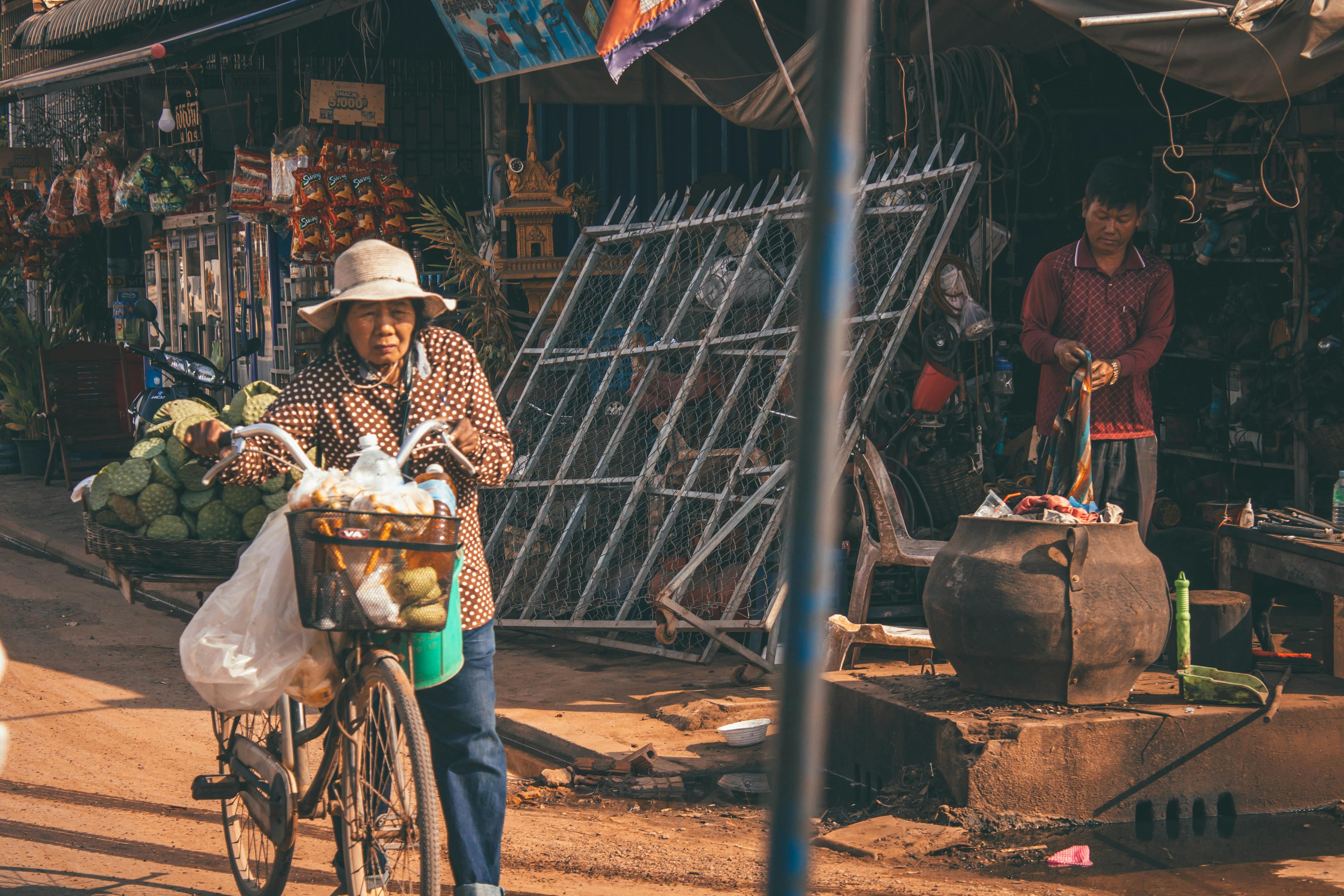 Siem Reap a pie de calle: mercado, mesa y sobremesa