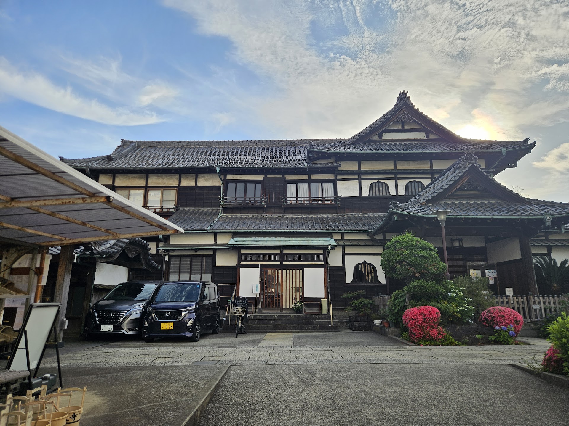 El barrio de Tokio que sobrevivió al tiempo: qué comer en Yanaka sin salir de sus calles